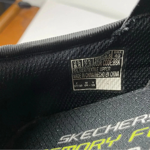 Skechers Mens 8.5 Black Equalizer Bluegate Loafer Slip On Comfort Shoe Relaxed - Picture 6 of 6